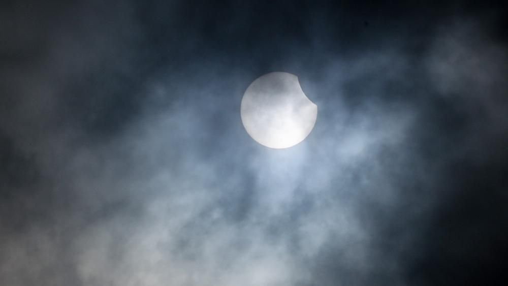 Partial Eclipse Darkens Skies Over the UK and Beyond