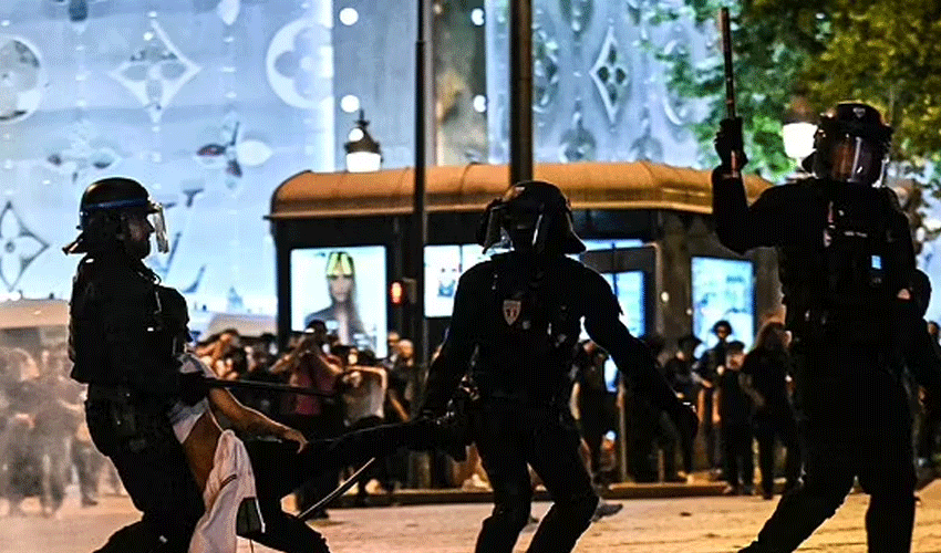 Hundreds Arrested in Paris Clashes After PSG Champions League Win