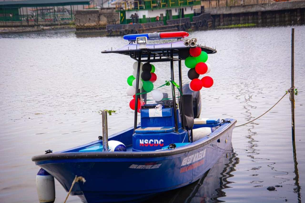 Umahi Donates Speed Boat to NSCDC