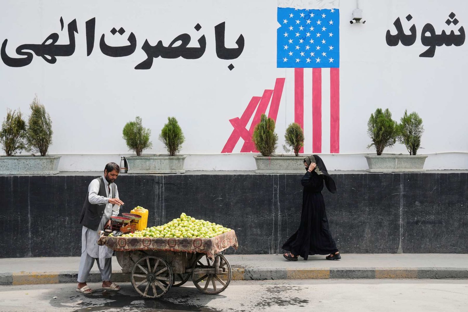 The World Tried to Freeze Out the Taliban. It’s Not Working